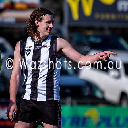 RD13 Sale v Drouin reserves-65