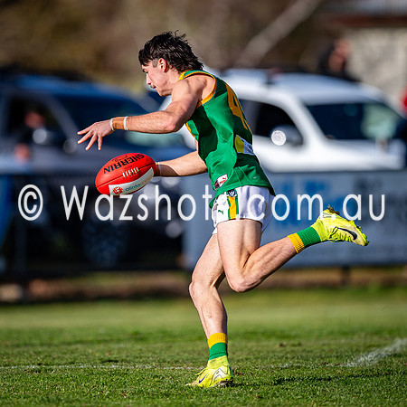20250614 RD9 Maffra v Leongatha Snrs-024