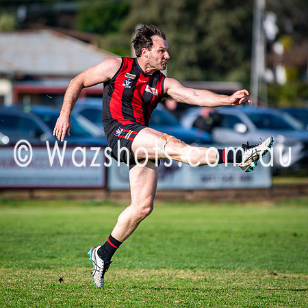 20250614 RD9 Maffra v Leongatha Snrs-017