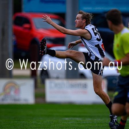 20250426 Sale v Warragul Reserves-6