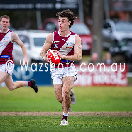 RD18 Sale v Traralgon Snrs-016