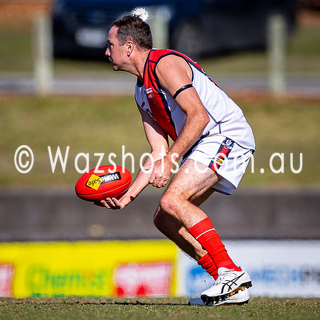 RD10 Moe v Bairnsdale reserves-17
