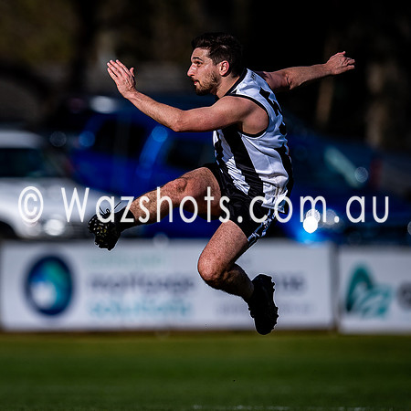 RD13 Sale v Drouin reserves-66