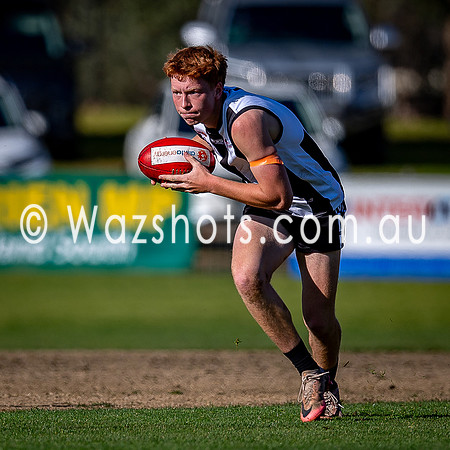 RD11 Sale v Leongatha 18s-02