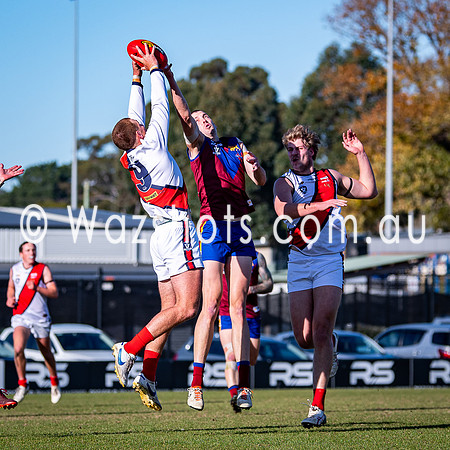RD10 Moe v Bairnsdale Seniors-021