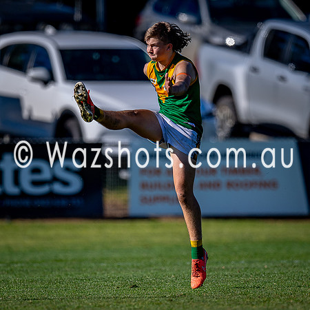 RD11 Sale v Leongatha 18s-23