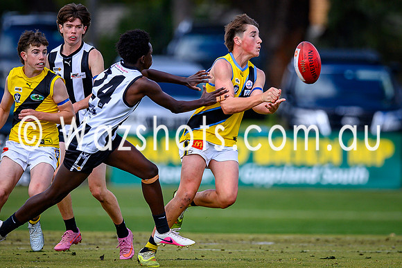 20260418 Sale v Morwell Fourths-49