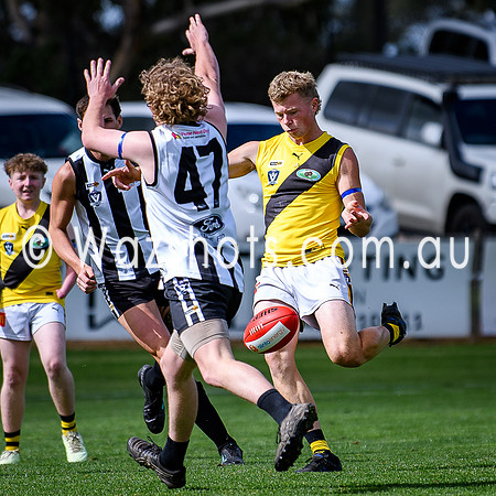 20260418 Sale v Morwell Reserves-2
