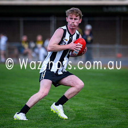 20260418 Sale v Morwell Reserves-6