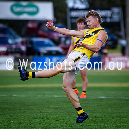 20260418 Sale v Morwell Reserves-12