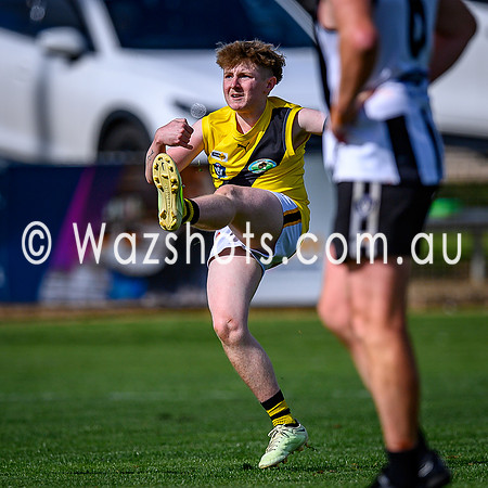 20260418 Sale v Morwell Reserves-36