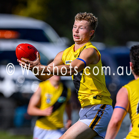 20260418 Sale v Morwell Reserves-39