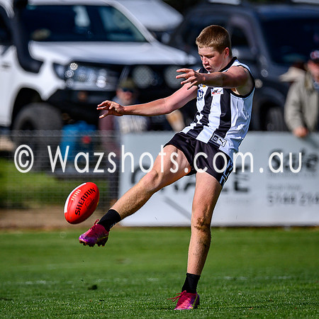 20260418 Sale v Morwell Reserves-41