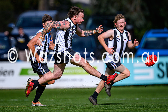 20260418 Sale v Morwell Reserves-43