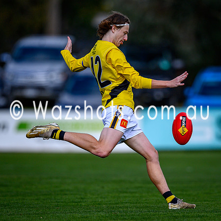 20260418 Sale v Morwell Reserves-51