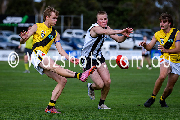 20260418 Sale v Morwell Reserves-48