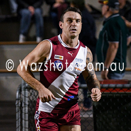 20260425 Traralgon v Moe Seniors-4