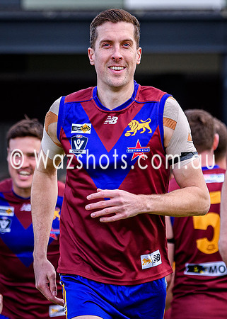 20260711 Moe v Traraldon Seniors-18
