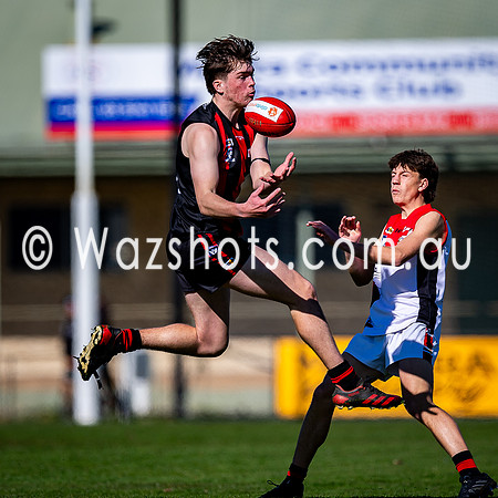 RD16 Maffra v Warragul 18s-02