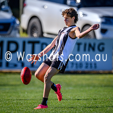 20260801 Sale v Leongatha 16s-3