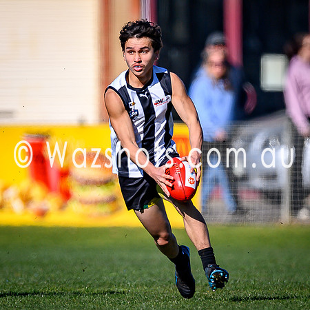 20260801 Sale v Leongatha 16s-10