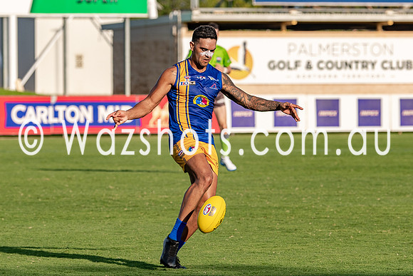 20201003 MPL v CROCS-13.jpg