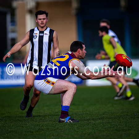 RD15 Sale v Moe Reserves-16