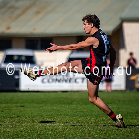 20250614 RD9 Maffra v Leongatha 18s-02