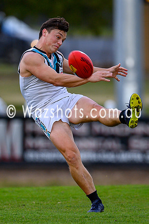 20240727 Maffra v Wonthagi Seniors-37