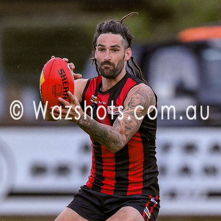 20240727 Maffra v Wonthagi Seniors-96