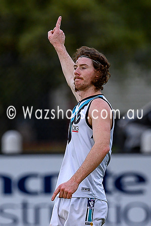 20240727 Maffra v Wonthagi Seniors-45