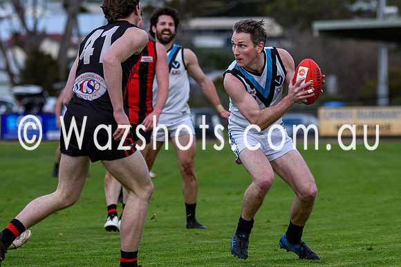 20240727 Maffra v Wonthagi Seniors-32