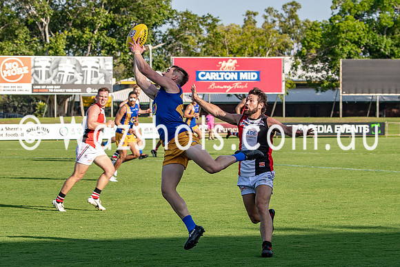 20201003 MPL v CROCS-6.jpg
