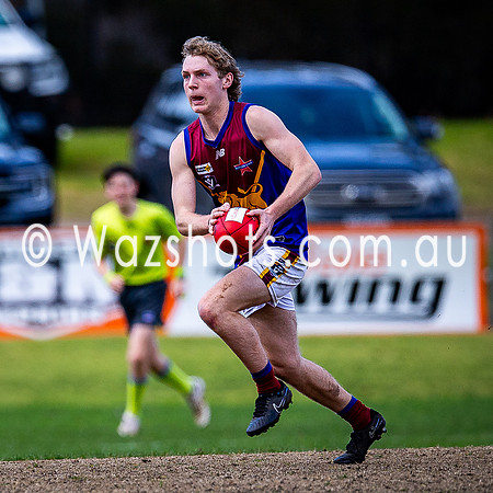 RD15 Sale v Moe 18s-02