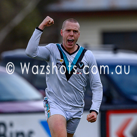 20240727 Maffra v Wonthagi Seniors-49