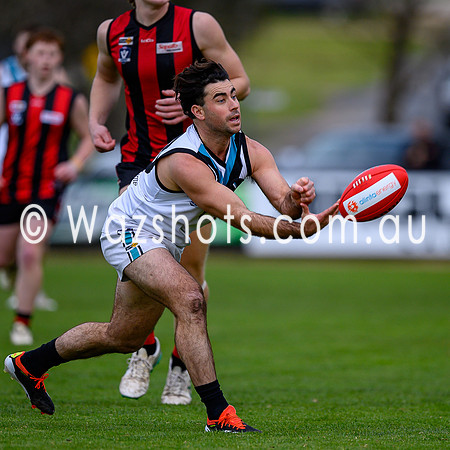 20240727 Maffra v Wonthagi Seniors-17