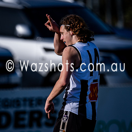 RD13 Sale v Drouin reserves-60