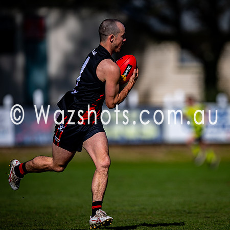 RD17 Maffra v Drouin Seniors-12