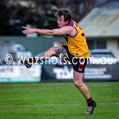RD17 Maffra v Drouin Reserves-18