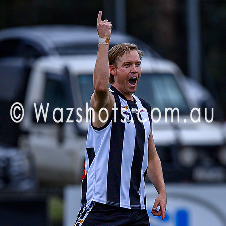 20250426 Sale v Warragul Reserves-7