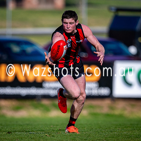 RD17 Maffra v Drouin Seniors-18
