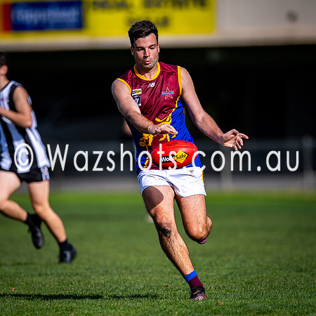 RD15 Sale v Moe Reserves-56