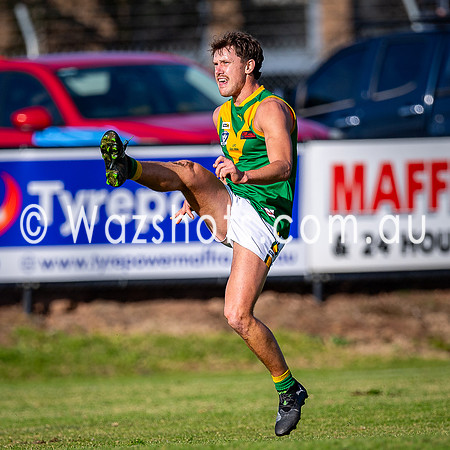 20250614 RD9 Maffra v Leongatha Snrs-034