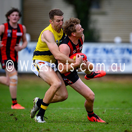 20250517 Maffra v Morwell Seniors-15