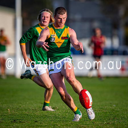20250614 RD9 Maffra v Leongatha Snrs-089