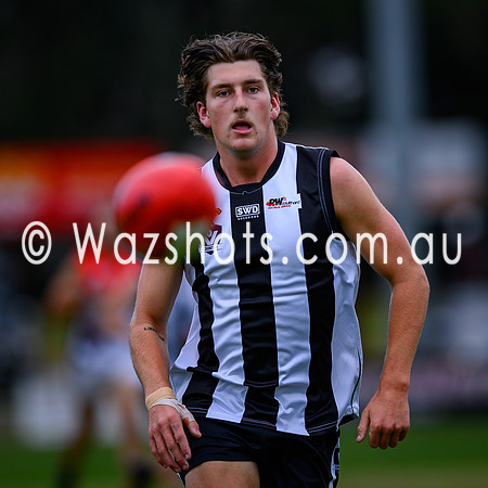 20250426 Sale v Warragul Reserves-13