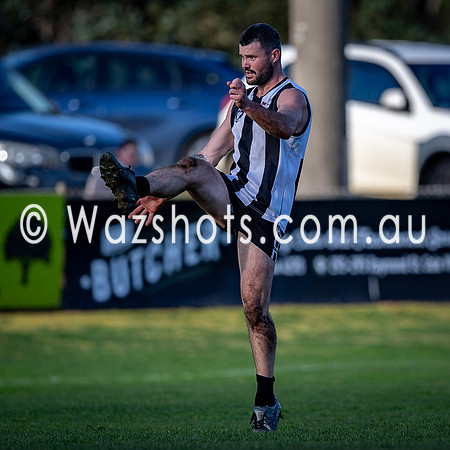 RD15 Sale v Moe Snrs-056