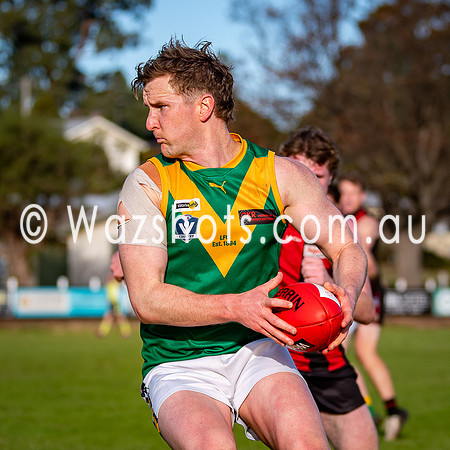 20250614 RD9 Maffra v Leongatha Snrs-074