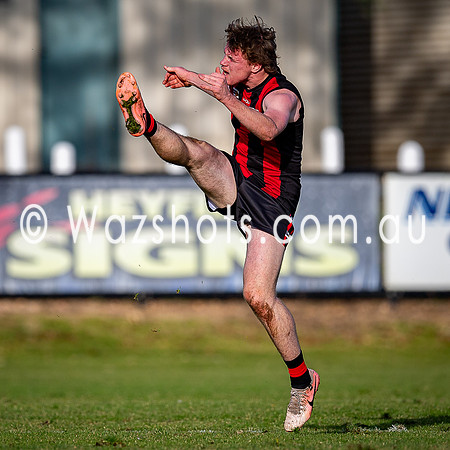 20250614 RD9 Maffra v Leongatha Snrs-067