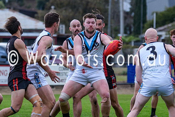 20240727 Maffra v Wonthagi Seniors-72